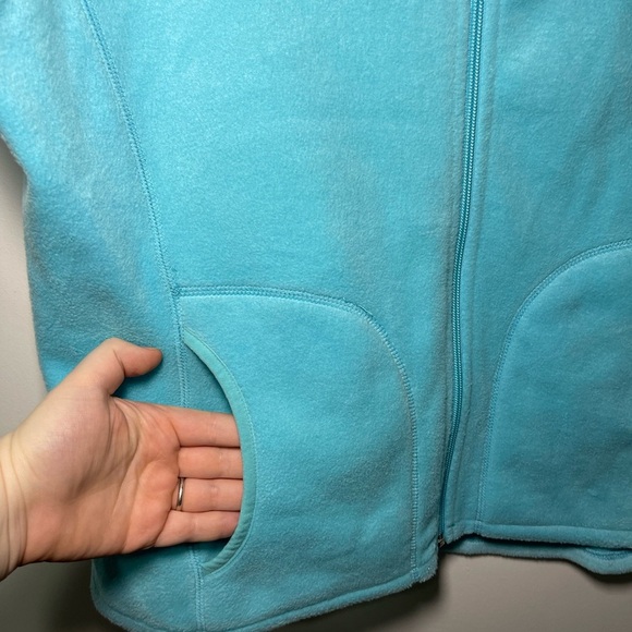 Woolrich Aqua Blue Fleece Vest Wmn XL Soft Zip Front Outerwear outdoor layering - Picture 5 of 8